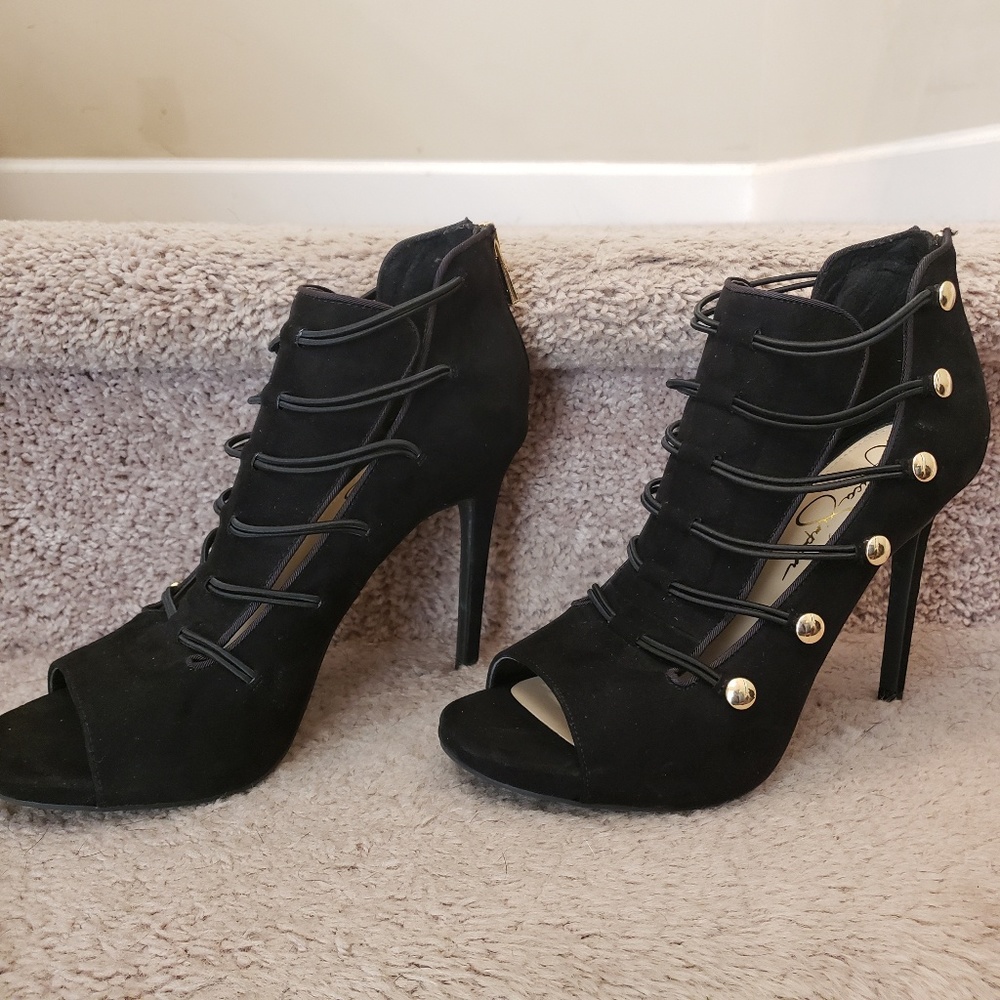 JESSICA SIMPSON Strap Detail Open Toe Heels, 8.5